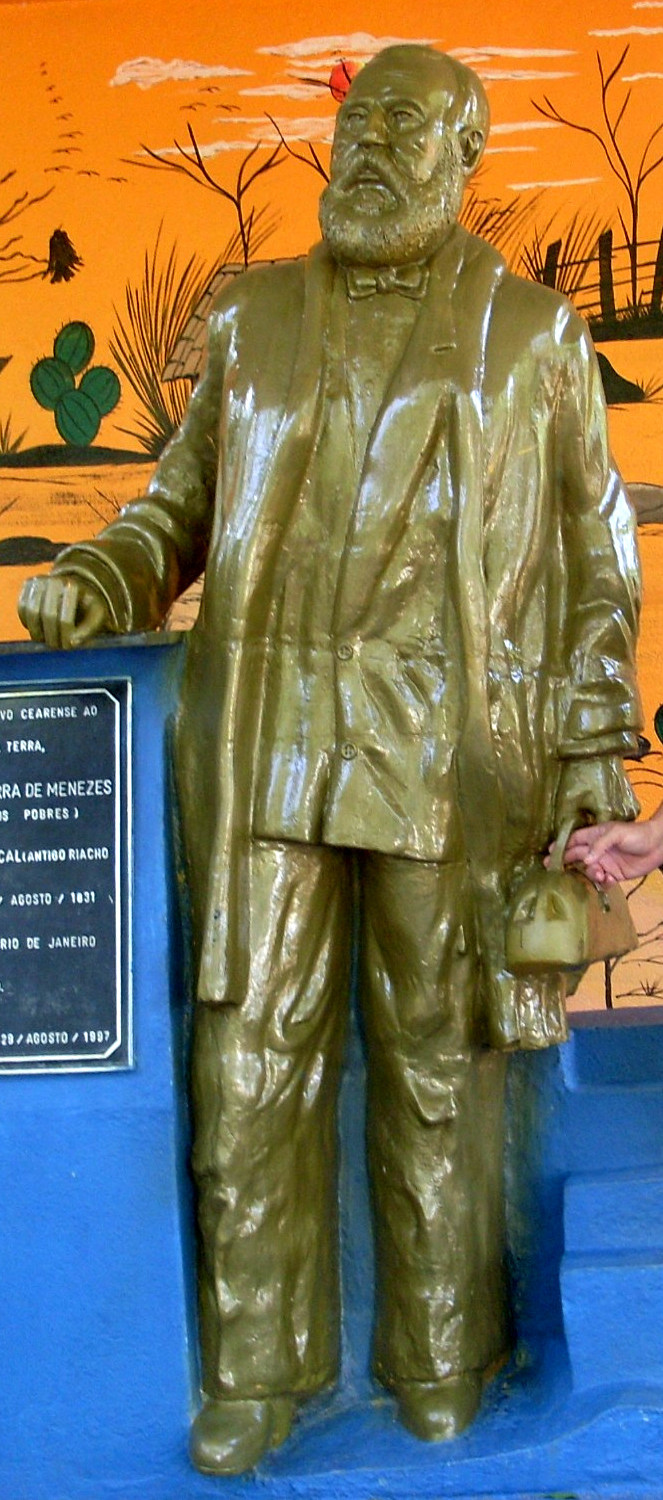 Estátua de Bezerra de Menezes no Polo que traz o seu nome, em Jaguaretama - CE