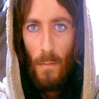 Imagem da face de Jesus retirada do filme Jesus de Nazaré, de Zefirelli