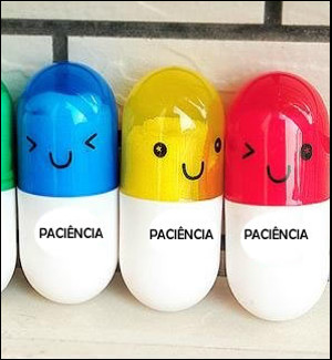Fotomontagem - pílulas de paciência